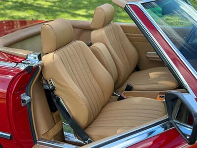 1987 Mercedes-Benz 560 SL   - Photo 27 - Boca Raton, FL 33432