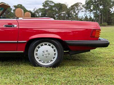 1987 Mercedes-Benz 560 SL   - Photo 15 - Boca Raton, FL 33432