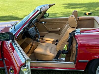 1987 Mercedes-Benz 560 SL   - Photo 30 - Boca Raton, FL 33432