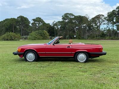 1987 Mercedes-Benz 560 SL   - Photo 13 - Boca Raton, FL 33432