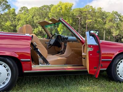 1987 Mercedes-Benz 560 SL   - Photo 23 - Boca Raton, FL 33432