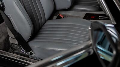 1987 Mercedes-Benz 560 SL   - Photo 81 - Boca Raton, FL 33432