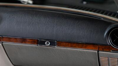1987 Mercedes-Benz 560 SL   - Photo 75 - Boca Raton, FL 33432