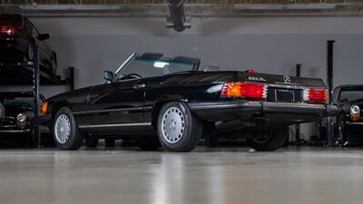 1987 Mercedes-Benz 560 SL   - Photo 34 - Boca Raton, FL 33432