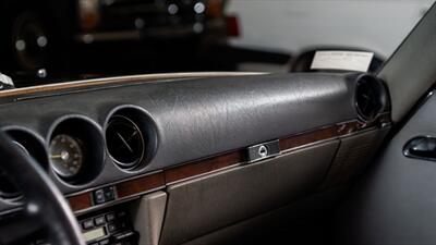 1987 Mercedes-Benz 560 SL   - Photo 68 - Boca Raton, FL 33432