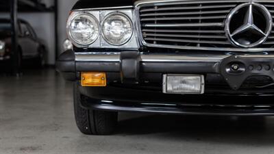 1987 Mercedes-Benz 560 SL   - Photo 14 - Boca Raton, FL 33432
