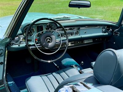 1970 Mercedes Benz 280SL SL   - Photo 14 - Boca Raton, FL 33432