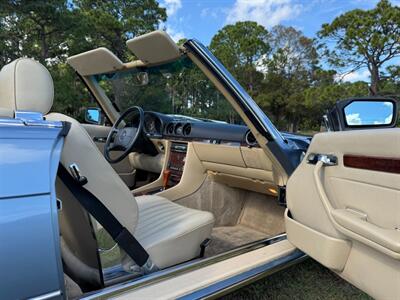 1989 Mercedes-Benz 560 SL   - Photo 26 - Boca Raton, FL 33432