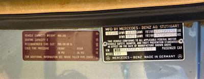 1989 Mercedes-Benz 560 SL   - Photo 30 - Boca Raton, FL 33432