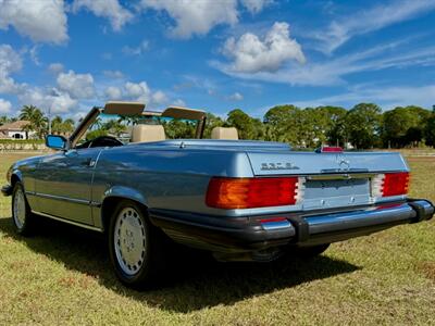 1989 Mercedes-Benz 560 SL   - Photo 10 - Boca Raton, FL 33432