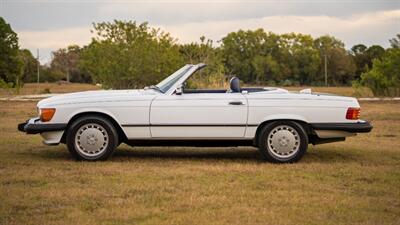 1987 Mercedes-Benz 560 SL   - Photo 9 - Boca Raton, FL 33432