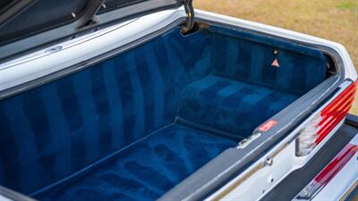 1987 Mercedes-Benz 560 SL   - Photo 33 - Boca Raton, FL 33432