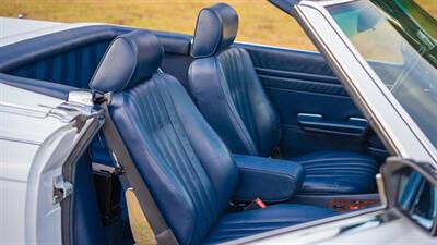 1987 Mercedes-Benz 560 SL   - Photo 29 - Boca Raton, FL 33432