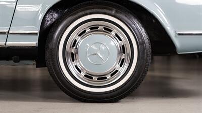 1970 Mercedes Benz 280SL SL   - Photo 27 - Boca Raton, FL 33432