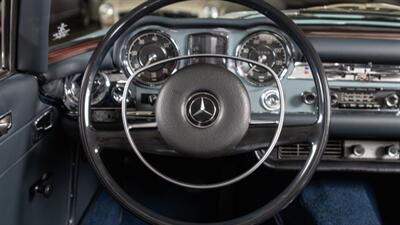 1970 Mercedes Benz 280SL SL   - Photo 54 - Boca Raton, FL 33432