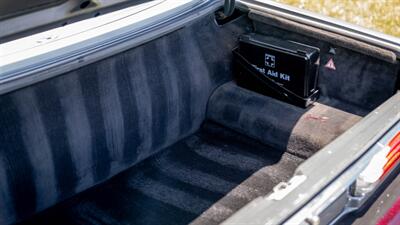 1988 Mercedes-Benz 560 SL   - Photo 33 - Boca Raton, FL 33432
