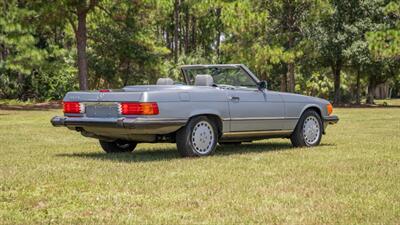 1988 Mercedes-Benz 560 SL   - Photo 13 - Boca Raton, FL 33432