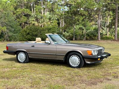 1988 Mercedes-Benz 560 SL   - Photo 12 - Boca Raton, FL 33432