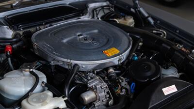 1988 Mercedes-Benz 560 SL   - Photo 58 - Boca Raton, FL 33432