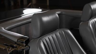 1988 Mercedes-Benz 560 SL   - Photo 52 - Boca Raton, FL 33432