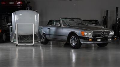1988 Mercedes-Benz 560 SL   - Photo 1 - Boca Raton, FL 33432