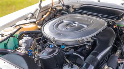 1987 Mercedes-Benz 560 SL   - Photo 31 - Boca Raton, FL 33432