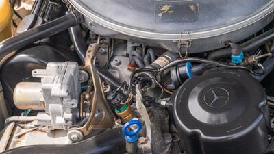 1987 Mercedes-Benz 560 SL   - Photo 32 - Boca Raton, FL 33432