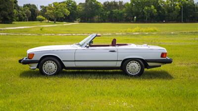 1987 Mercedes-Benz 560 SL   - Photo 5 - Boca Raton, FL 33432