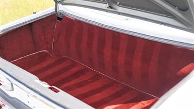 1987 Mercedes-Benz 560 SL   - Photo 27 - Boca Raton, FL 33432