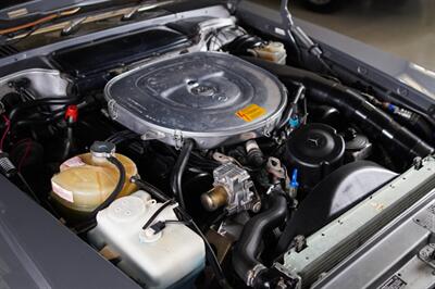 1988 Mercedes-Benz 560 SL   - Photo 84 - Boca Raton, FL 33432