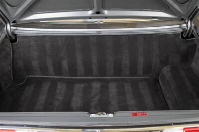 1988 Mercedes-Benz 560 SL   - Photo 66 - Boca Raton, FL 33432