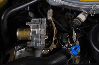 1988 Mercedes-Benz 560 SL   - Photo 76 - Boca Raton, FL 33432