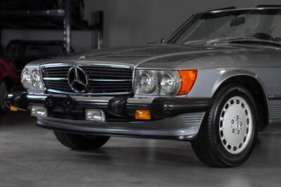 1988 Mercedes-Benz 560 SL   - Photo 20 - Boca Raton, FL 33432