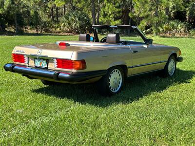 1988 Mercedes-Benz 560 SL   - Photo 13 - Boca Raton, FL 33432