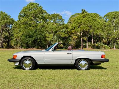 1989 Mercedes-Benz 560 SL   - Photo 6 - Boca Raton, FL 33432