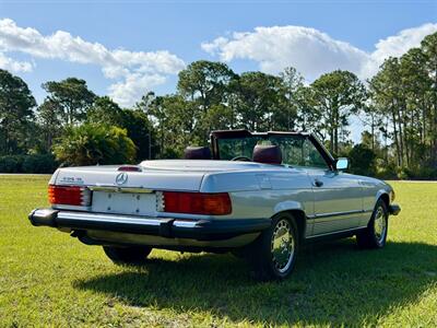 1989 Mercedes-Benz 560 SL   - Photo 11 - Boca Raton, FL 33432