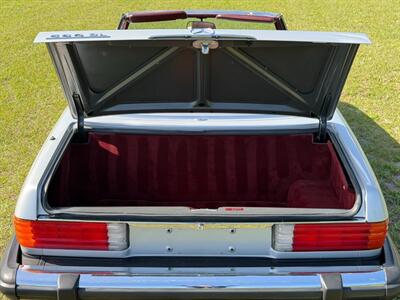 1989 Mercedes-Benz 560 SL   - Photo 10 - Boca Raton, FL 33432