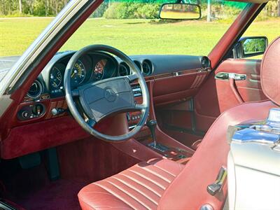 1989 Mercedes-Benz 560 SL   - Photo 20 - Boca Raton, FL 33432