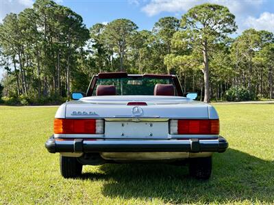 1989 Mercedes-Benz 560 SL   - Photo 8 - Boca Raton, FL 33432