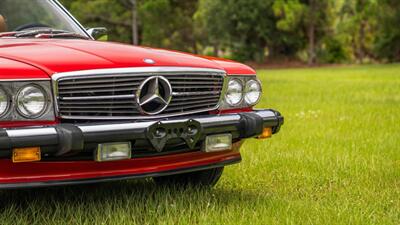 1988 Mercedes-Benz 560 SL   - Photo 17 - Boca Raton, FL 33432