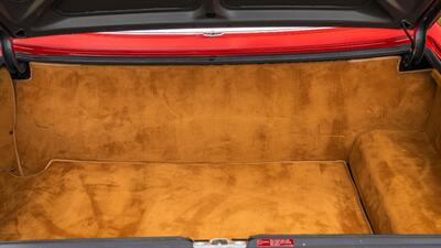 1988 Mercedes-Benz 560 SL   - Photo 30 - Boca Raton, FL 33432