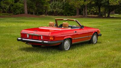 1988 Mercedes-Benz 560 SL   - Photo 12 - Boca Raton, FL 33432