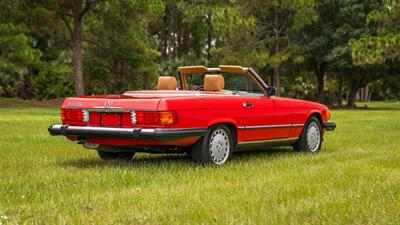 1988 Mercedes-Benz 560 SL   - Photo 13 - Boca Raton, FL 33432