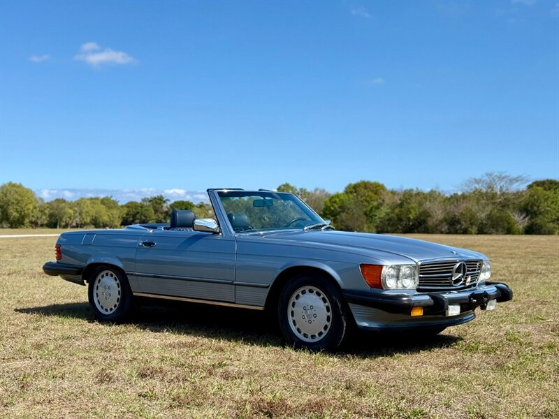 1989 Mercedes-Benz 560 SL  