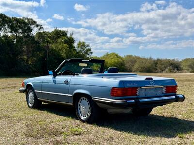 1989 Mercedes-Benz 560 SL   - Photo 9 - Boca Raton, FL 33432