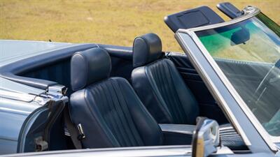 1989 Mercedes-Benz 560 SL   - Photo 21 - Boca Raton, FL 33432