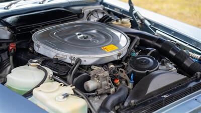 1989 Mercedes-Benz 560 SL   - Photo 29 - Boca Raton, FL 33432