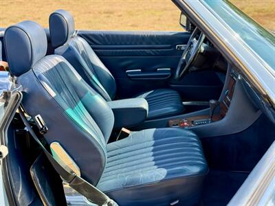 1989 Mercedes-Benz 560 SL   - Photo 23 - Boca Raton, FL 33432
