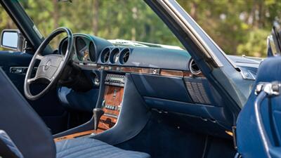 1989 Mercedes-Benz 560 SL   - Photo 24 - Boca Raton, FL 33432