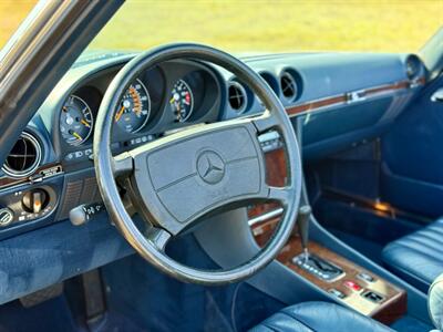 1989 Mercedes-Benz 560 SL   - Photo 16 - Boca Raton, FL 33432